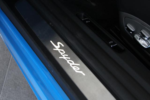 Porsche 718 image 6