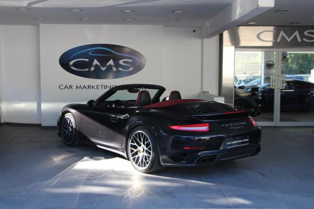 Porsche 911 image 8