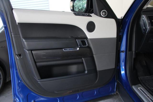 Land Rover Range Rover Sport image 6