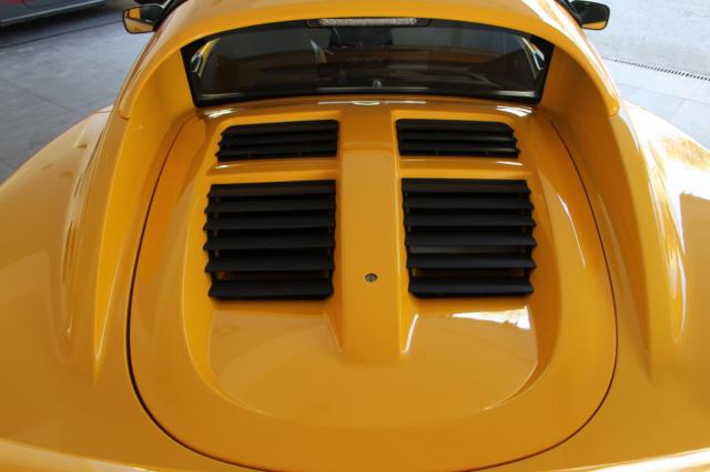Lotus Elise image 7