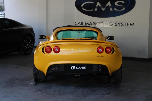 Lotus Elise image 5