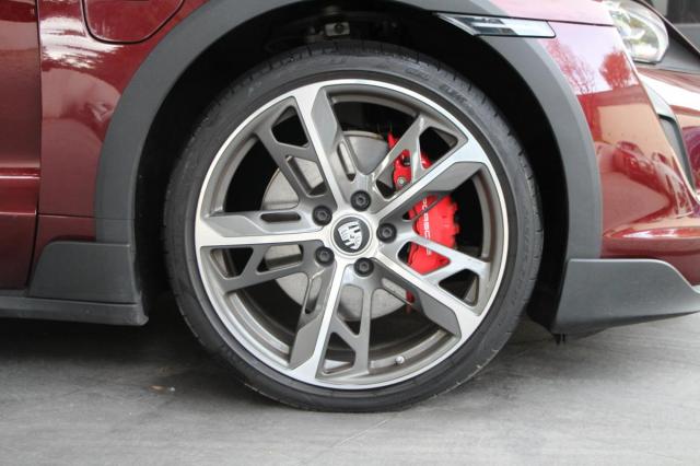 Porsche Taycan image 5