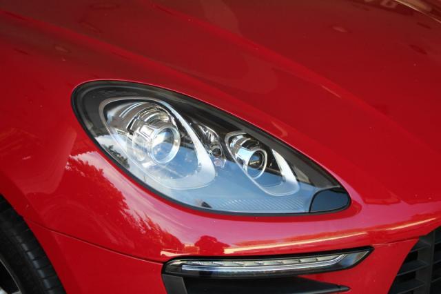 Porsche Macan image 7