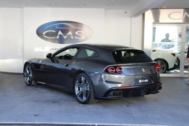 Ferrari Gtc4 Lusso image 9