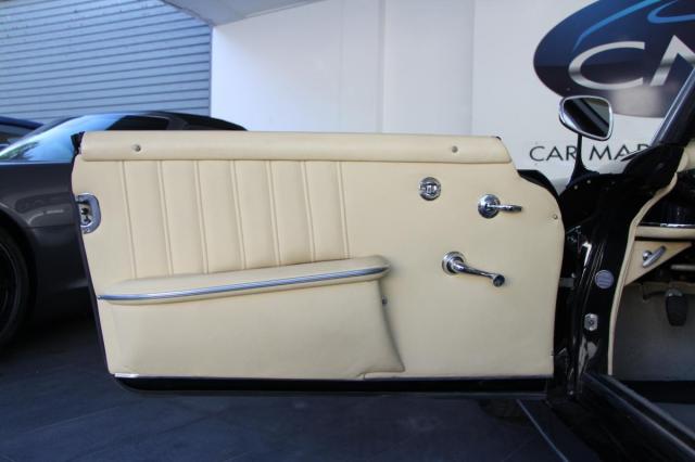 Mercedes Benz 190 Sl image 2