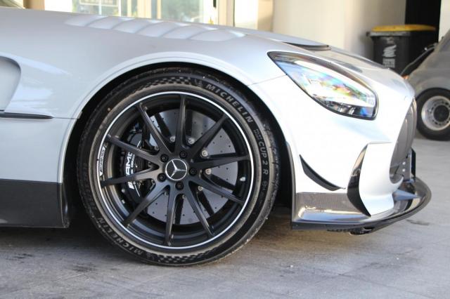 Mercedes Benz Amg Gt image 2