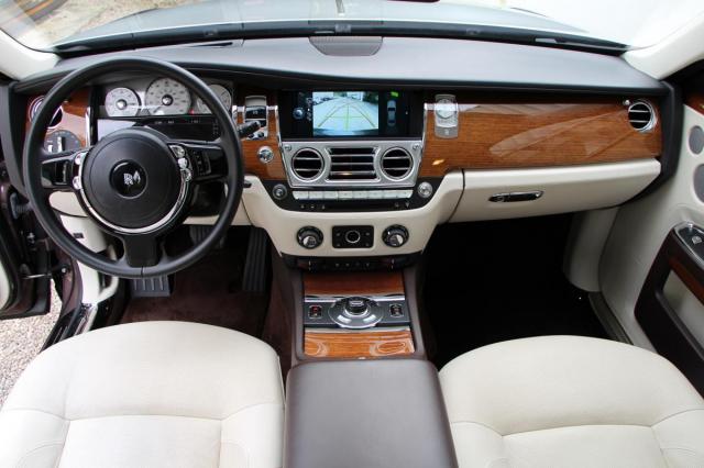 Rolls Royce Ghost image 6