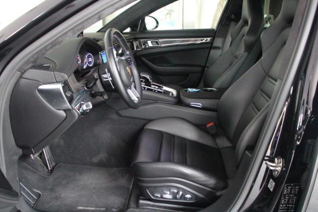 Porsche Panamera image 6