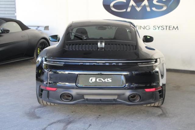 Porsche 911 image 9