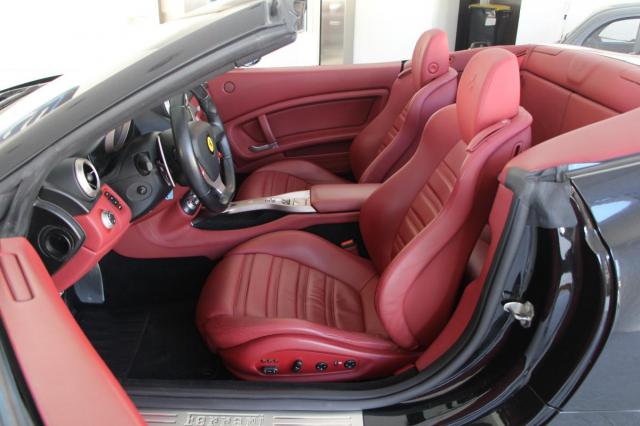 Ferrari California image 3