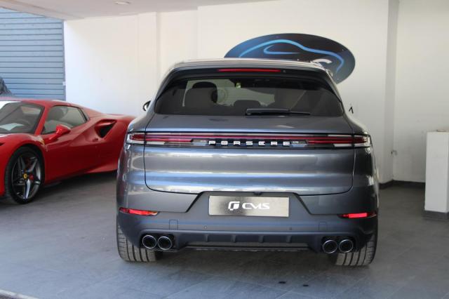 Porsche Cayenne image 4