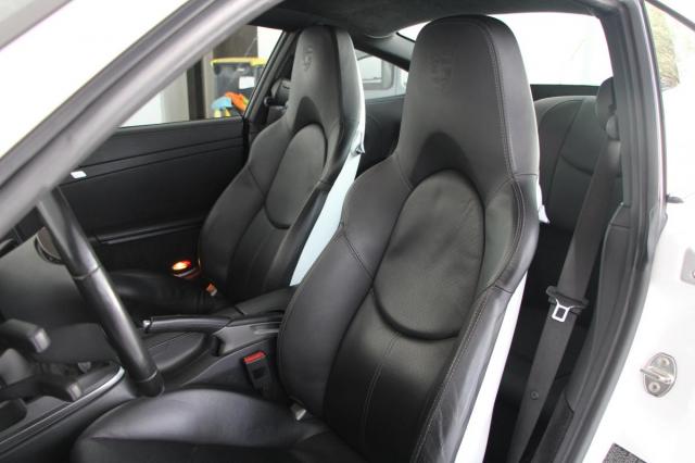 Porsche 911 image 6