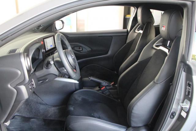 Toyota Yaris image 7