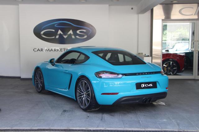 Porsche 718 Cayman image 8