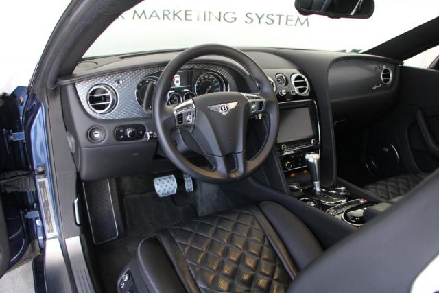 Bentley Continental Gt image 2