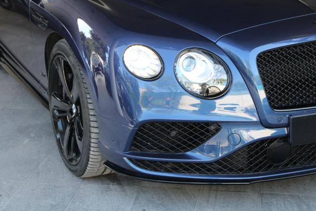 Bentley Continental Gt image 4