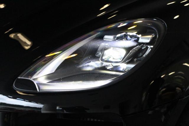 Porsche Macan image 3