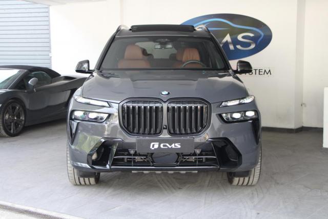Bmw X7 image 7