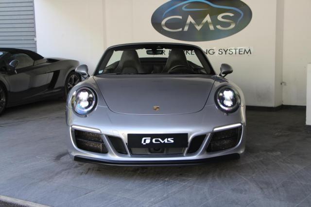 Porsche 911 image 7