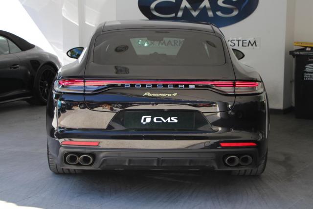 Porsche Panamera image 6
