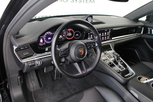 Porsche Panamera image 8