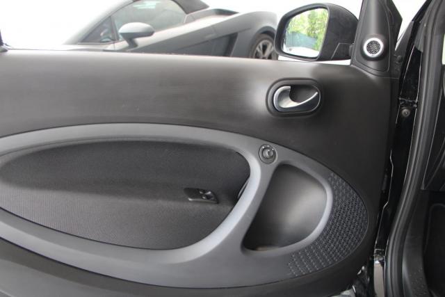 Smart Fortwo image 9