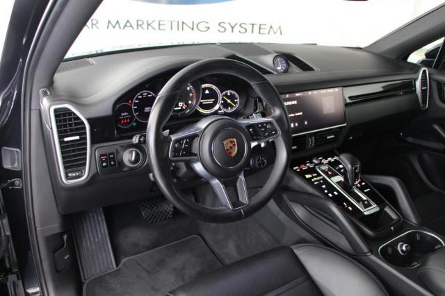 Porsche Cayenne Coupé image 3