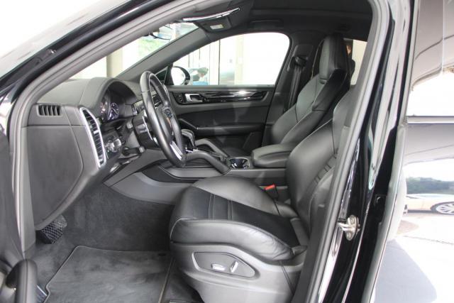 Porsche Cayenne Coupé image 9