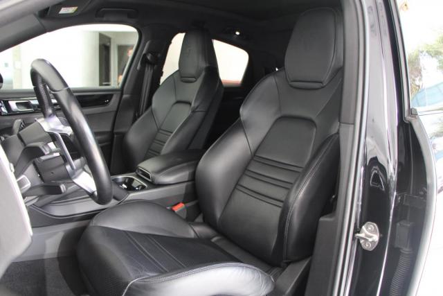 Porsche Cayenne Coupé image 6