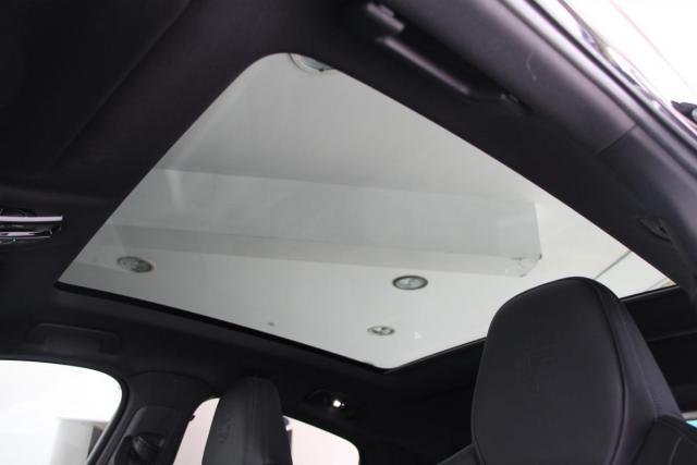 Porsche Cayenne Coupé image 2