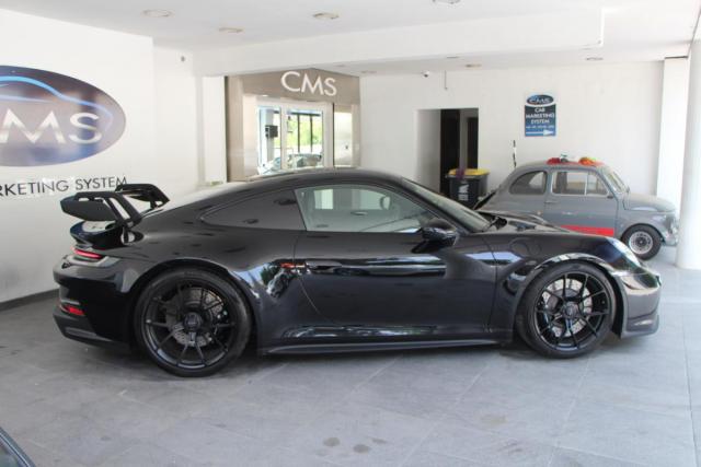 Porsche 911 image 3
