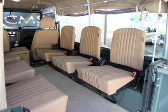 Land Rover Defender 110 image 9