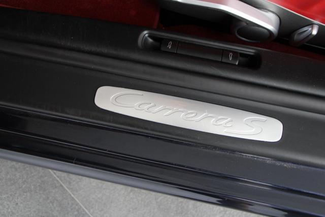 Porsche 911 image 5