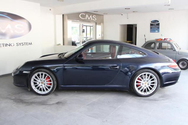Porsche 911 image 1