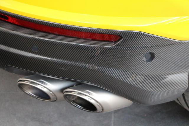 Lamborghini Urus image 9
