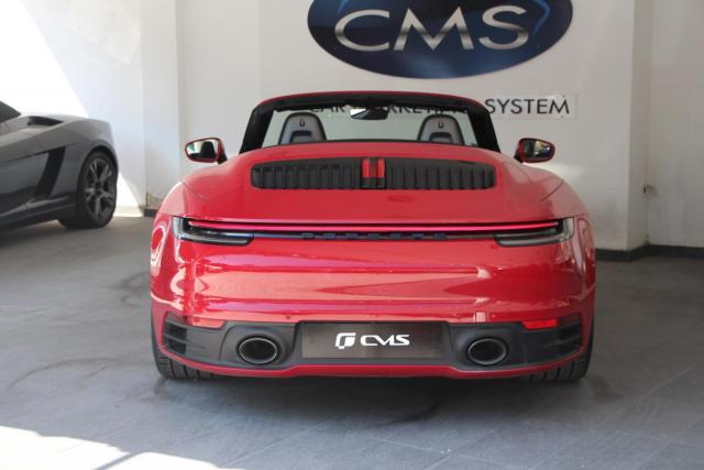 Porsche 911 image 3