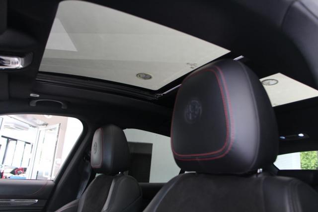 Alfa Romeo Stelvio image 1