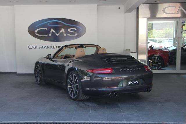 Porsche 911 image 2
