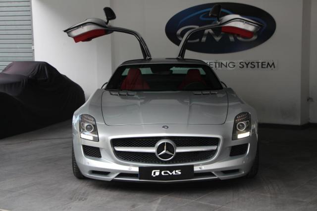 Mercedes Benz Sls Amg image 3