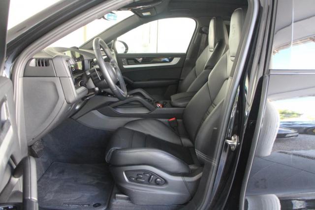 Porsche Cayenne Coupé image 8