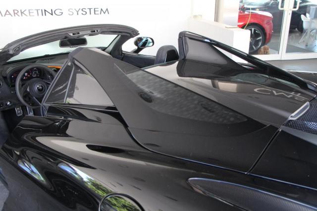 Mclaren 720s image 7