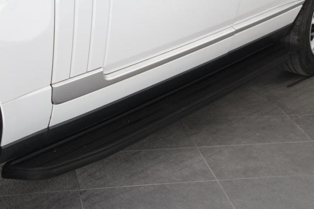 Land Rover Range Rover image 8