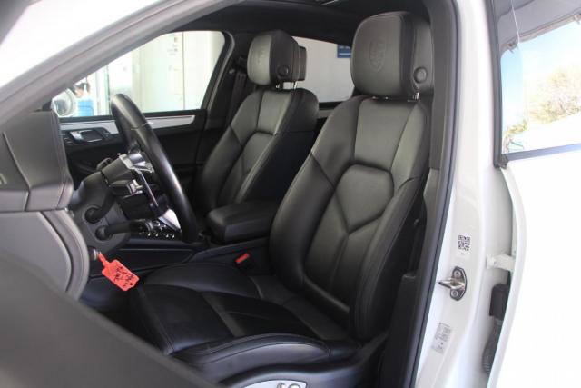 Porsche Macan image 5