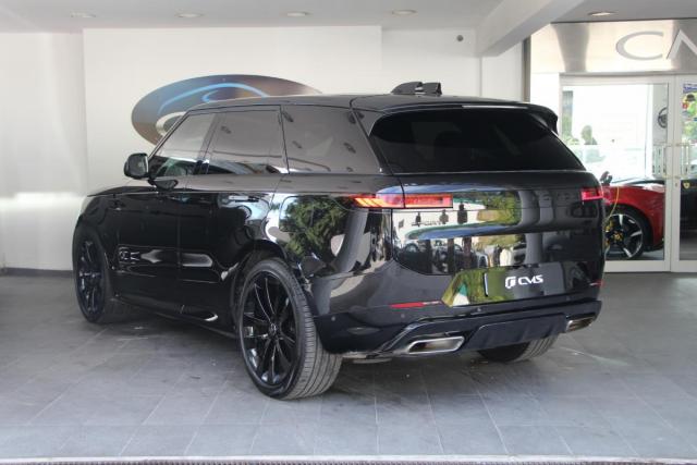 Land Rover Range Rover Sport image 8