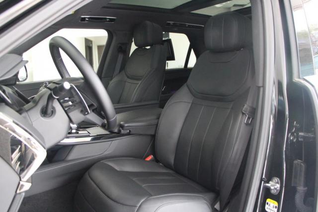 Land Rover Range Rover Sport image 4