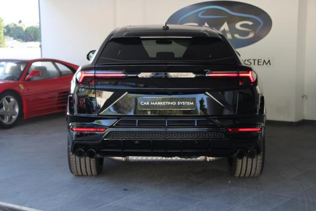 Lamborghini Urus image 7