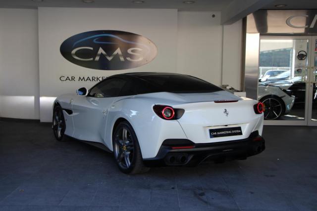 Ferrari Portofino image 2
