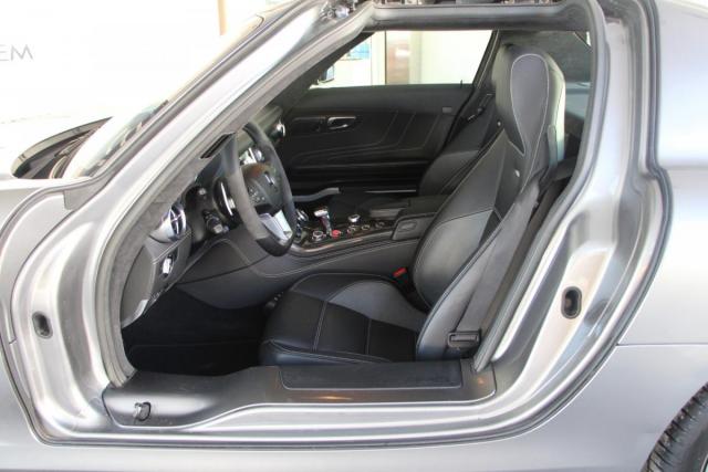 Mercedes Benz Sls Amg image 2