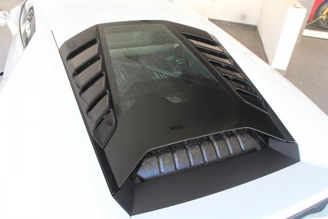 Lamborghini Huracán image 2