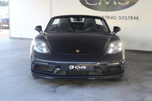 Porsche 718 Boxster image 1